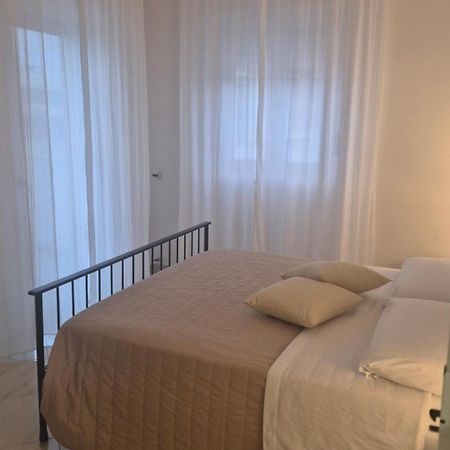 Apartamento That'S Amore Brindisi Beach Exterior foto