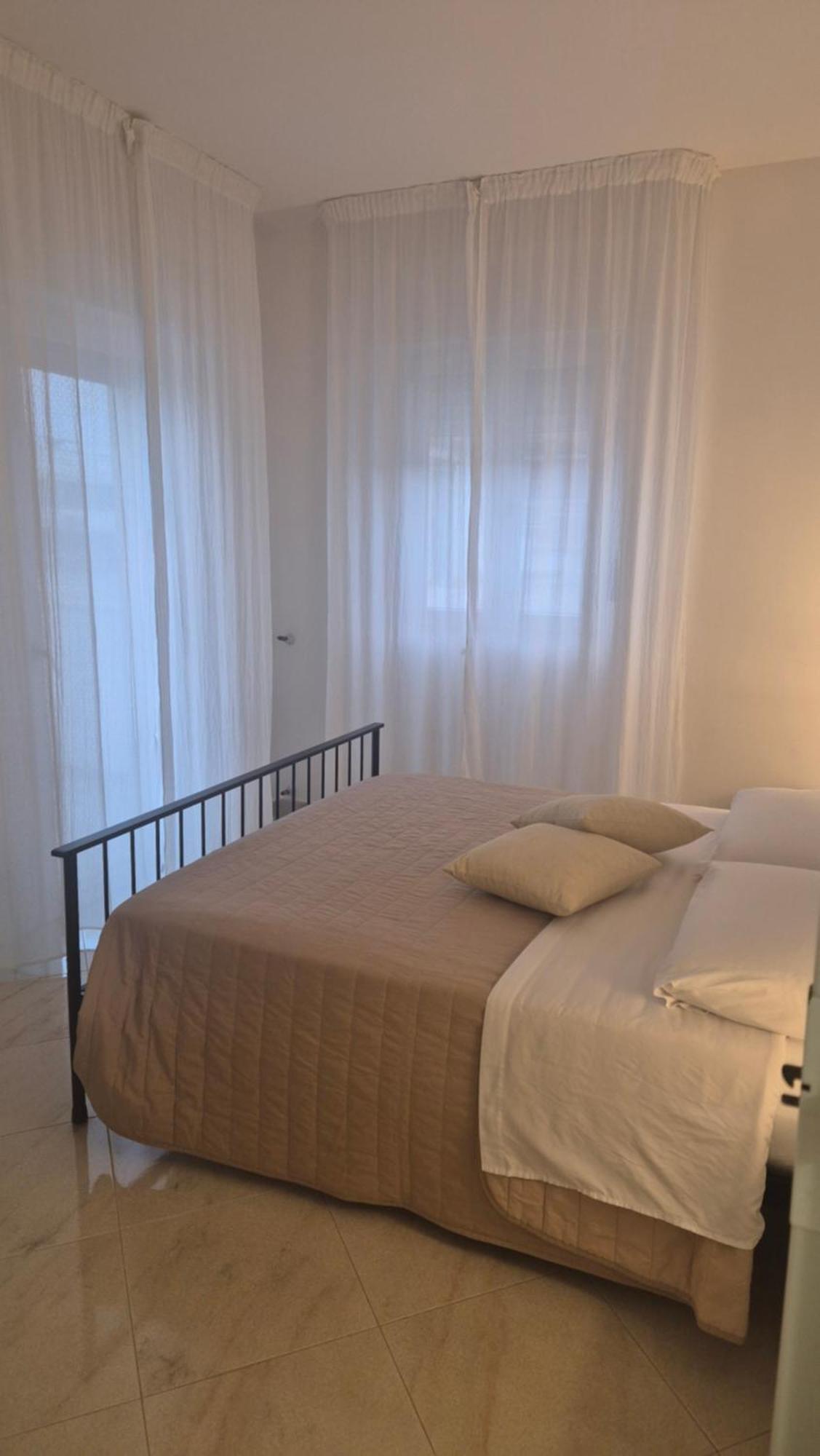 Apartamento That'S Amore Brindisi Beach Exterior foto